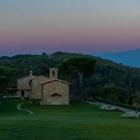I Borghi Dell'eremo Vakantieboerderij *