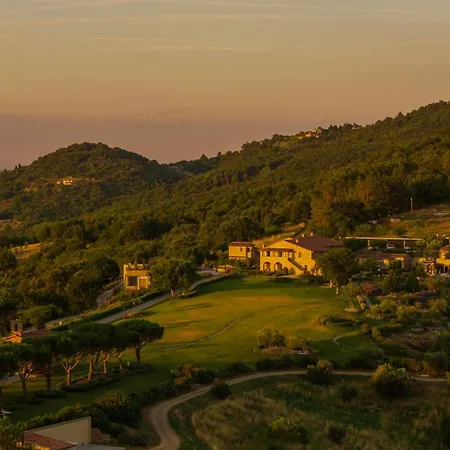 I Borghi Dell'eremo Çiftlik konaklama *