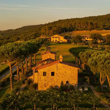 I Borghi Dell'eremo Farm stay