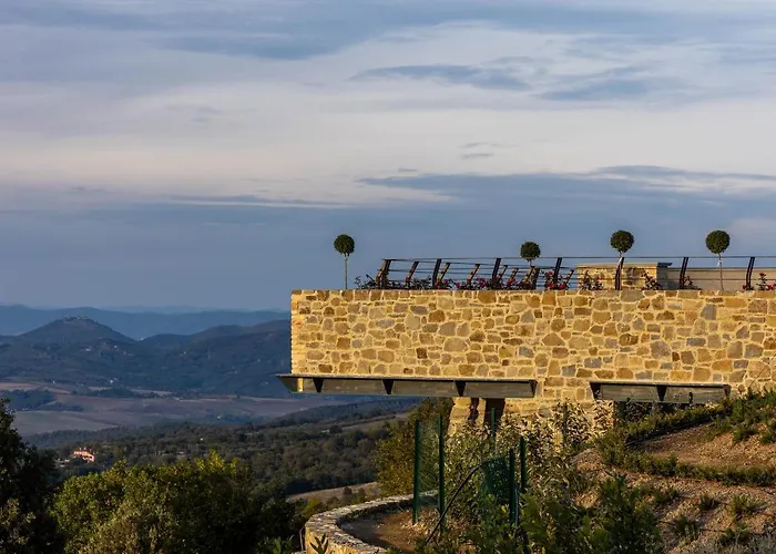 I Borghi Dell'eremo Farma *